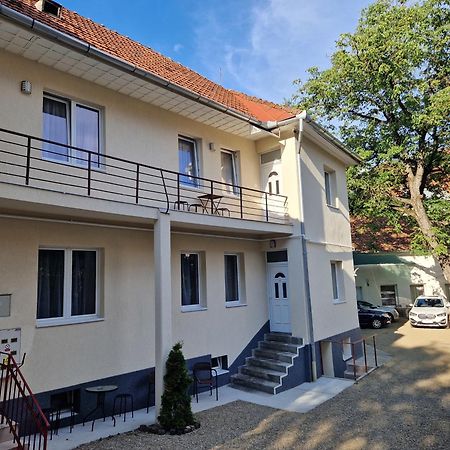 Crisan Residence - Vila Crisan Braşov Buitenkant foto
