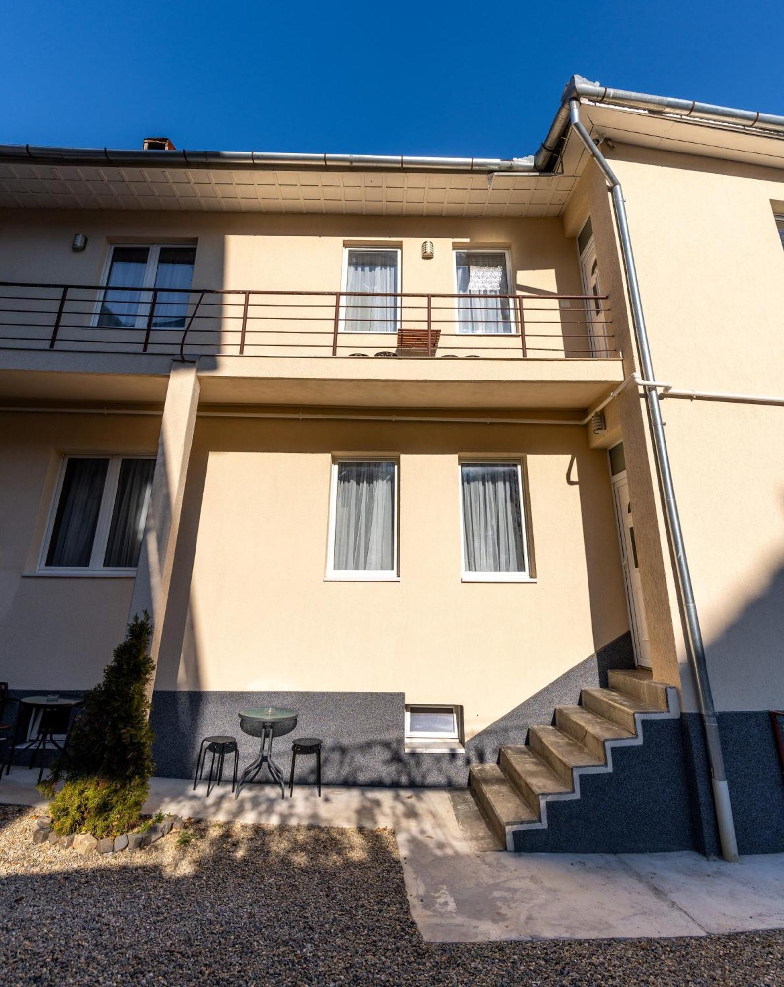 Crisan Residence - Vila Crisan Braşov Buitenkant foto