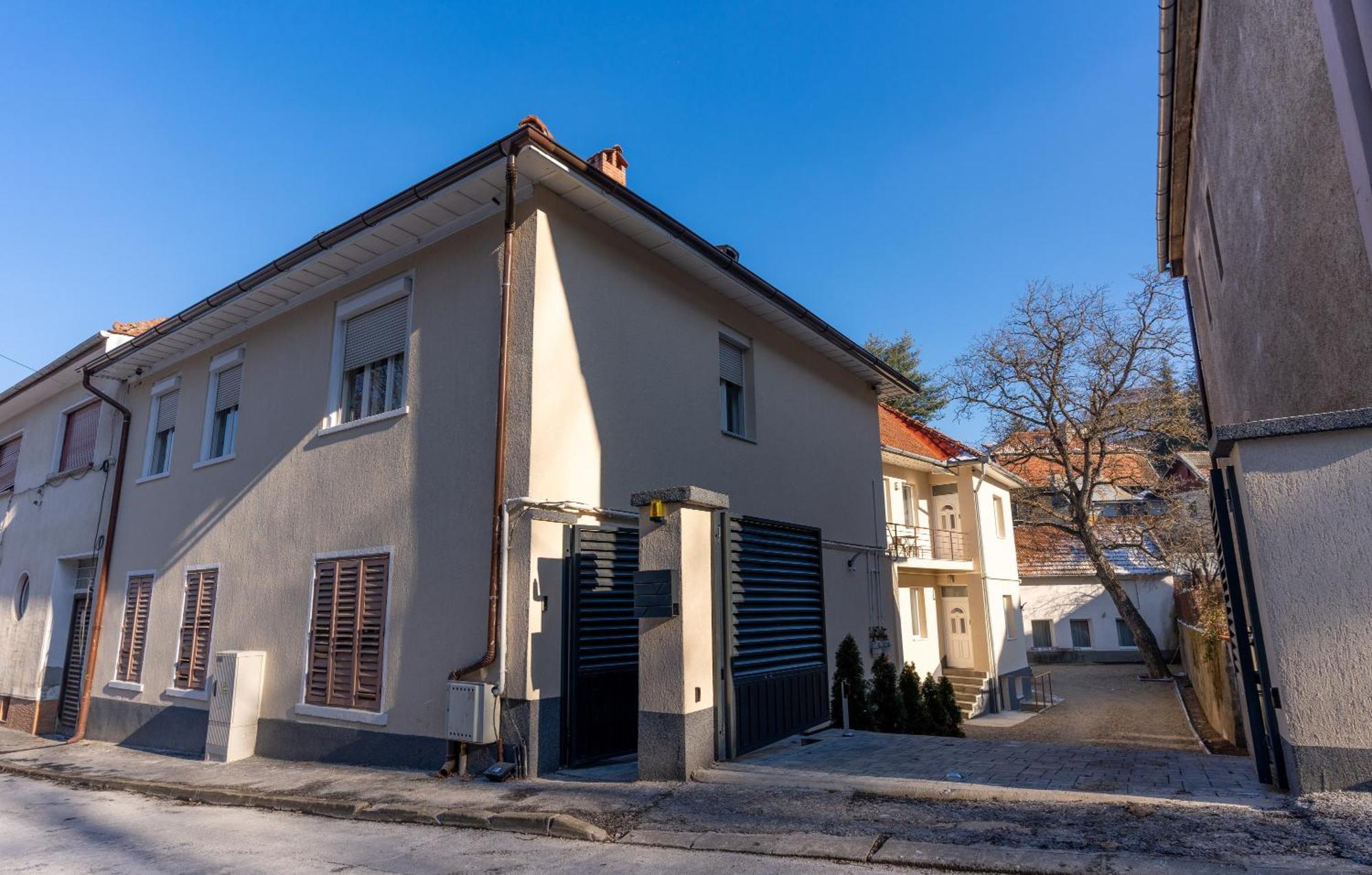 Crisan Residence - Vila Crisan Braşov Buitenkant foto